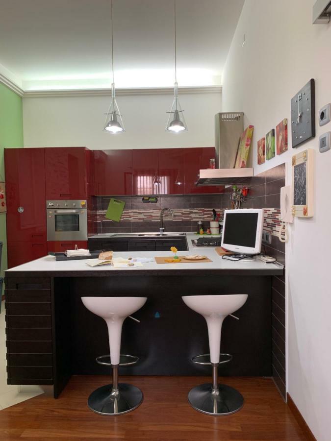 דירות אבולה "A Casa Di Lele" מראה חיצוני תמונה